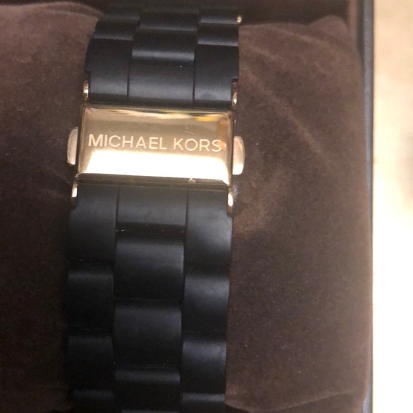 Authentic watch  Unisex - Picture 3 of 3